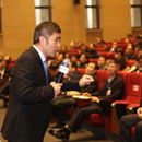 即興演講不是件容易事兒，1個(gè)腳本5個(gè)錦囊解決它